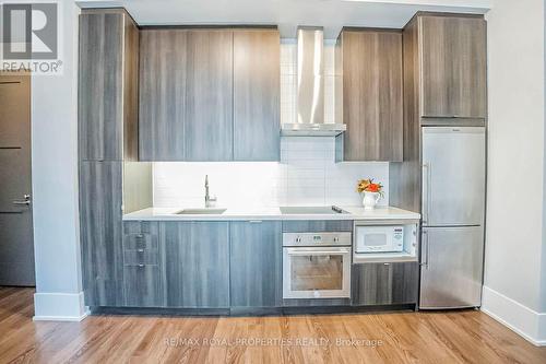 717 - 20 John Street, Toronto (Waterfront Communities), ON - Indoor Photo Showing Kitchen