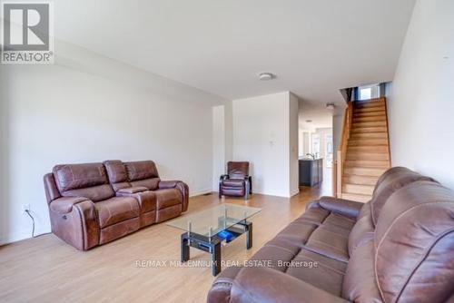 119 Cornell Rouge Boulevard, Markham, ON - Indoor Photo Showing Living Room