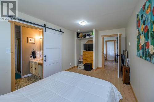 51795 Guest Road, Cluculz Lake, BC - Indoor Photo Showing Bedroom