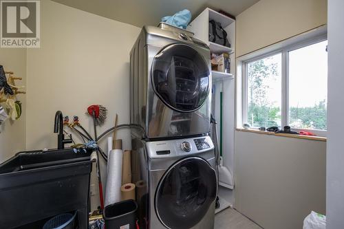 51795 Guest Road, Cluculz Lake, BC - Indoor Photo Showing Laundry Room