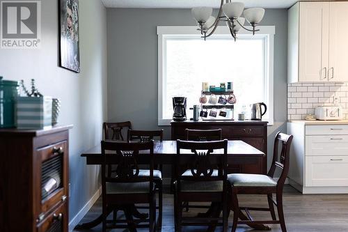 8255 Flamingo Road, Prince George, BC - Indoor Photo Showing Dining Room