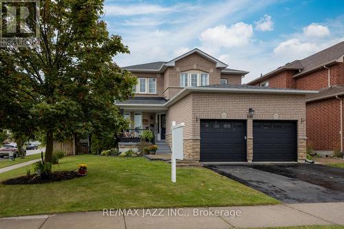 106 West Side Drive, Clarington (Bowmanville), ON - Outdoor With Facade