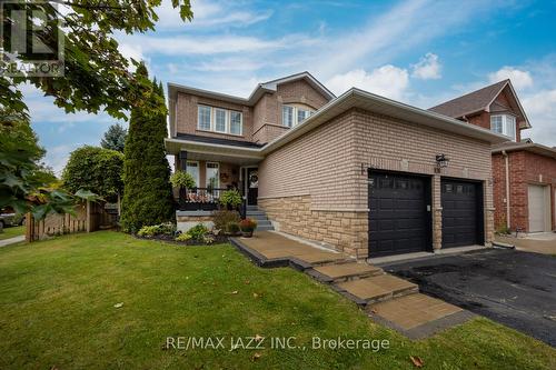 106 West Side Drive, Clarington (Bowmanville), ON - Outdoor With Facade