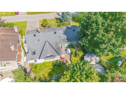 64 Cleadon Drive, Ottawa, ON 