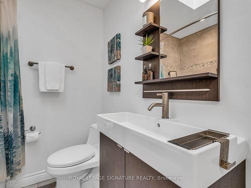 81 Denvale Rd, Toronto, ON - Indoor Photo Showing Bathroom