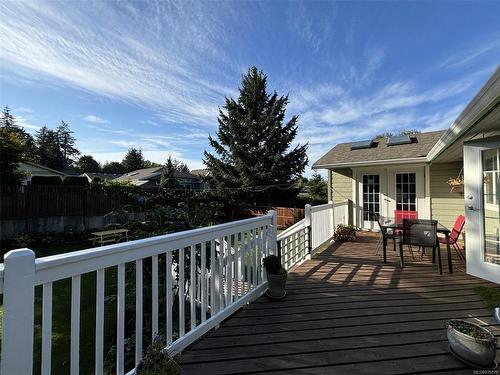 471 Butchers Rd, Comox, BC 