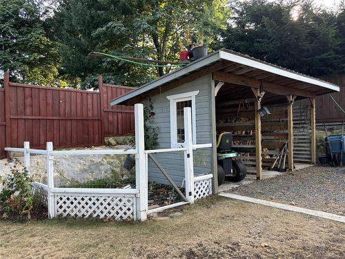 471 Butchers Rd, Comox, BC 