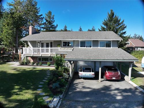 471 Butchers Rd, Comox, BC 