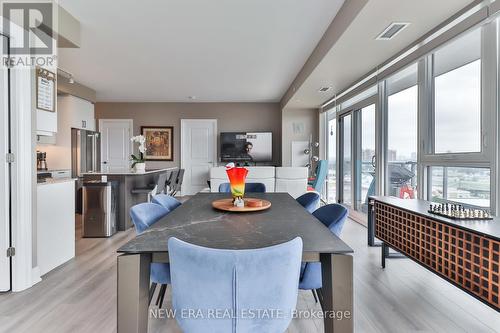 1207 - 20 Gatineau Drive, Vaughan, ON - Indoor Photo Showing Dining Room