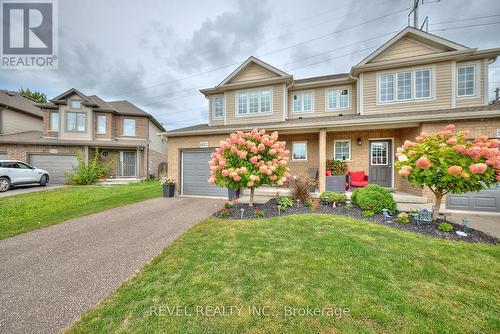 8811 Silverstar Court, Niagara Falls, ON - Outdoor With Facade