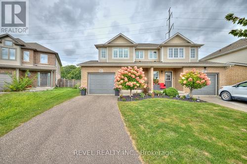 8811 Silverstar Court, Niagara Falls, ON - Outdoor With Facade