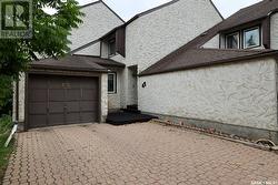 47 Laverendrye WAY  Regina, SK S4S 5Z6