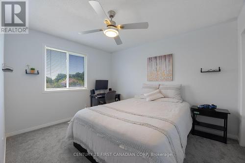 1385 Bramblewood Street, London, ON - Indoor Photo Showing Bedroom