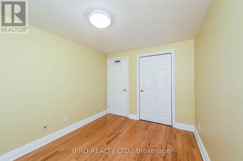 352 Simonston Boulevard, Markham (German Mills), ON - Indoor Photo Showing Other Room