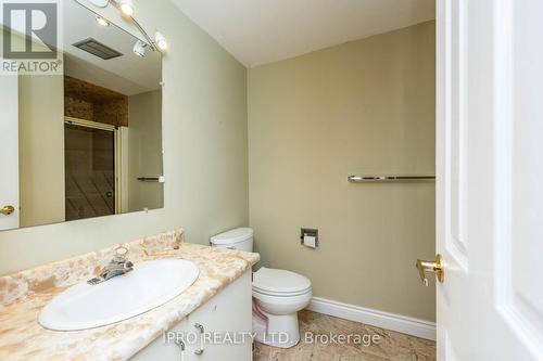 352 Simonston Boulevard, Markham (German Mills), ON - Indoor Photo Showing Bathroom