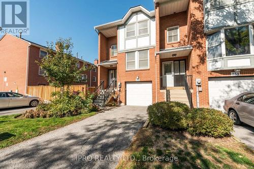 352 Simonston Boulevard, Markham (German Mills), ON - Outdoor With Facade