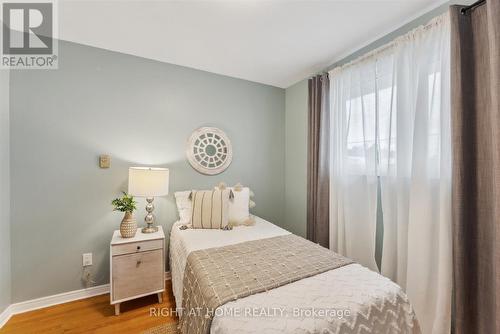 109 Russett Avenue, Oshawa (Centennial), ON - Indoor Photo Showing Bedroom