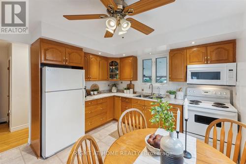 109 Russett Avenue, Oshawa (Centennial), ON - Indoor Photo Showing Kitchen With Double Sink