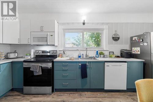 77 Lorne Avenue, Quinte West, ON - Indoor Photo Showing Kitchen