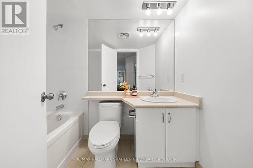 419 - 215 Fort York Boulevard, Toronto (Waterfront Communities), ON - Indoor Photo Showing Bathroom