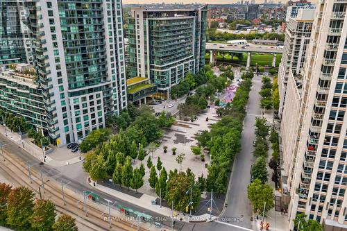 419 - 215 Fort York Boulevard, Toronto (Waterfront Communities), ON - Outdoor With Facade