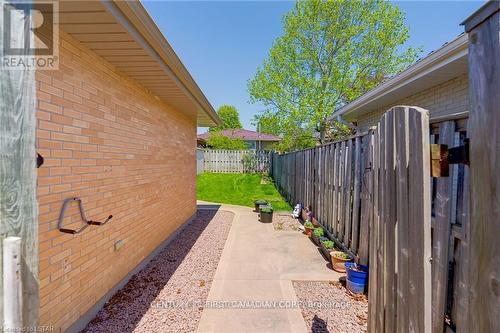 476 Ferndale Avenue, London, ON - Outdoor With Exterior