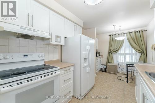 43 Chalfield Lane, Mississauga (Rathwood), ON - Indoor Photo Showing Kitchen