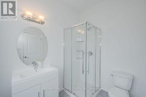 27 Arlington Crescent, Guelph (Pine Ridge), ON - Indoor Photo Showing Bathroom