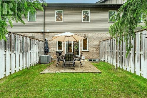 27 Arlington Crescent, Guelph (Pine Ridge), ON - Outdoor With Deck Patio Veranda With Exterior