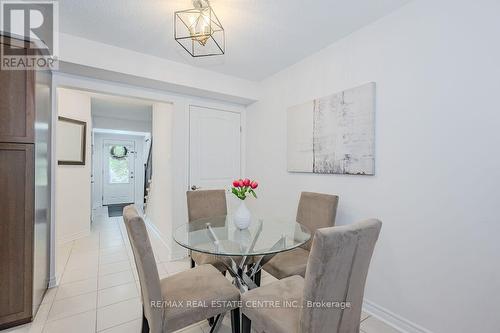 27 Arlington Crescent, Guelph (Pine Ridge), ON - Indoor Photo Showing Dining Room