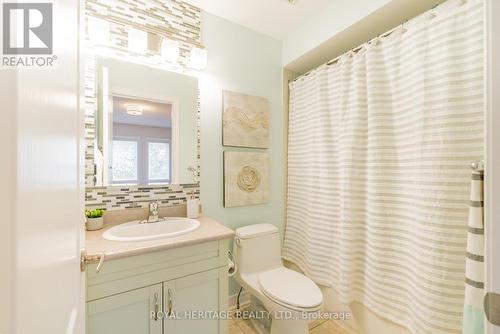 74 Rockland Crescent, Whitby (Brooklin), ON - Indoor Photo Showing Bathroom