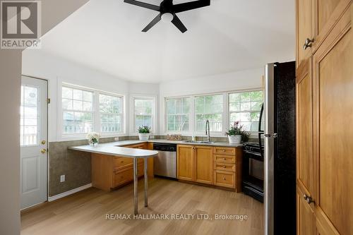 5 Merritt Road, Toronto (O'Connor-Parkview), ON - Indoor Photo Showing Kitchen