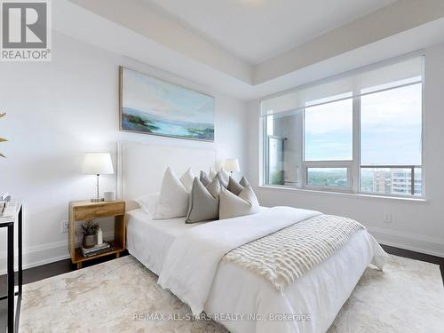 Lph05 - 1215 Bayly Street, Pickering, ON - Indoor Photo Showing Bedroom