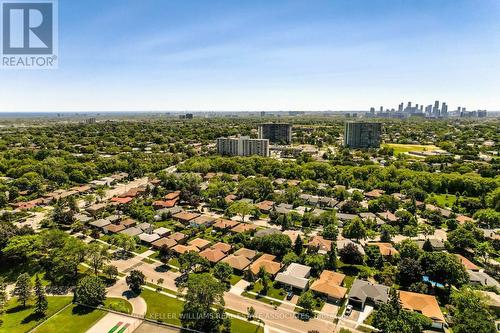 914 - 1333 Bloor Street, Mississauga (Applewood), ON - Outdoor With View