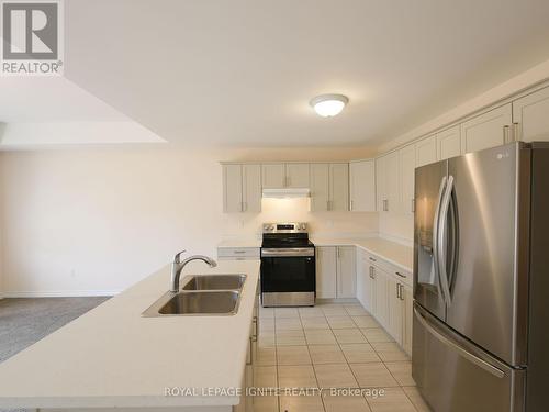 16 Braeburn Street, Brighton, ON - Indoor Photo Showing Kitchen With Double Sink With Upgraded Kitchen