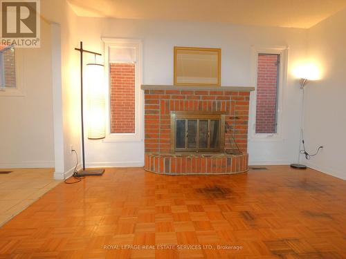 131 Salome Drive, Toronto (Agincourt South-Malvern West), ON - Indoor With Fireplace