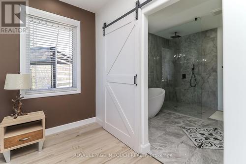 18 Swan Lane, Tay, ON - Indoor Photo Showing Bathroom