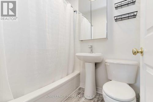 Suite 3 - 307 Pacific Avenue, Toronto, ON - Indoor Photo Showing Bathroom