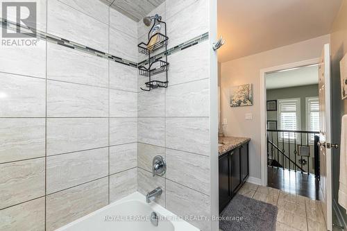 51 Prady Lane, New Tecumseth, ON - Indoor Photo Showing Bathroom