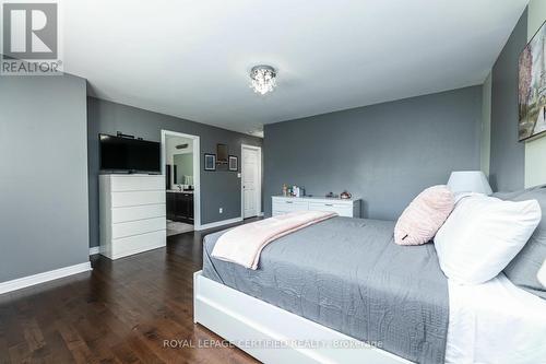 51 Prady Lane, New Tecumseth, ON - Indoor Photo Showing Bedroom