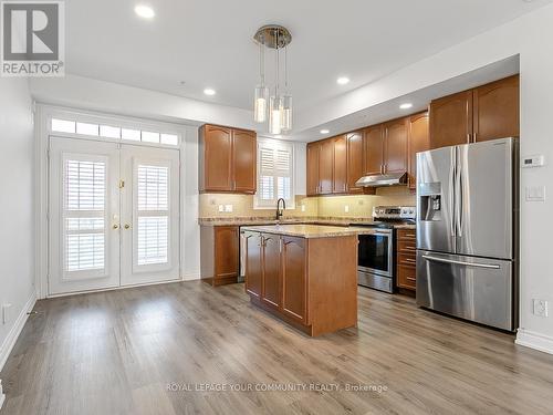 54 Cathedral High Street, Markham (Cathedraltown), ON - Indoor Photo Showing Kitchen With Stainless Steel Kitchen