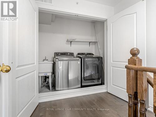 54 Cathedral High Street, Markham (Cathedraltown), ON - Indoor Photo Showing Laundry Room