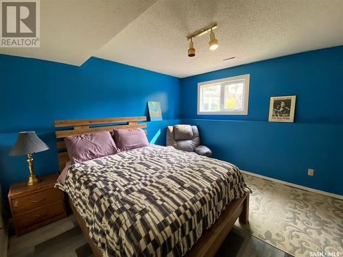 139 Stewart Crescent, Kindersley, SK - Indoor Photo Showing Bedroom