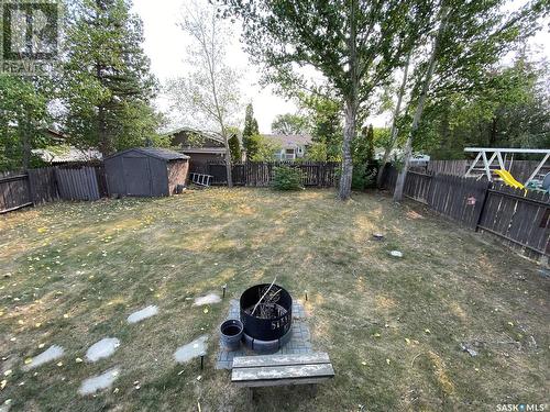 139 Stewart Crescent, Kindersley, SK - Outdoor With Backyard