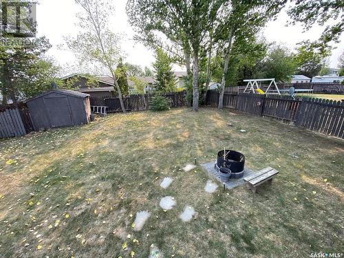 139 Stewart Crescent, Kindersley, SK - Outdoor With Backyard