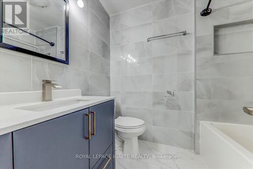 1565 Jaywin Circle, Pickering, ON - Indoor Photo Showing Bathroom