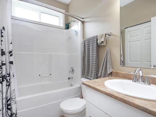 535 Harmston Ave, Courtenay, BC - Indoor Photo Showing Bathroom