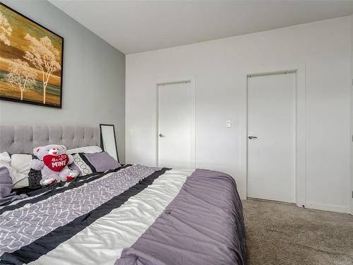 321-2871 Jacklin Rd, Langford, BC - Indoor Photo Showing Bedroom