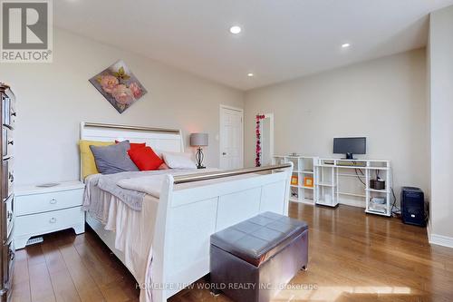 5117 Dubonet Drive, Mississauga (Churchill Meadows), ON - Indoor Photo Showing Bedroom