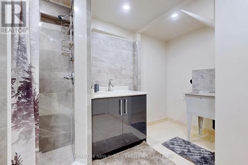 5117 Dubonet Drive, Mississauga (Churchill Meadows), ON - Indoor Photo Showing Bathroom